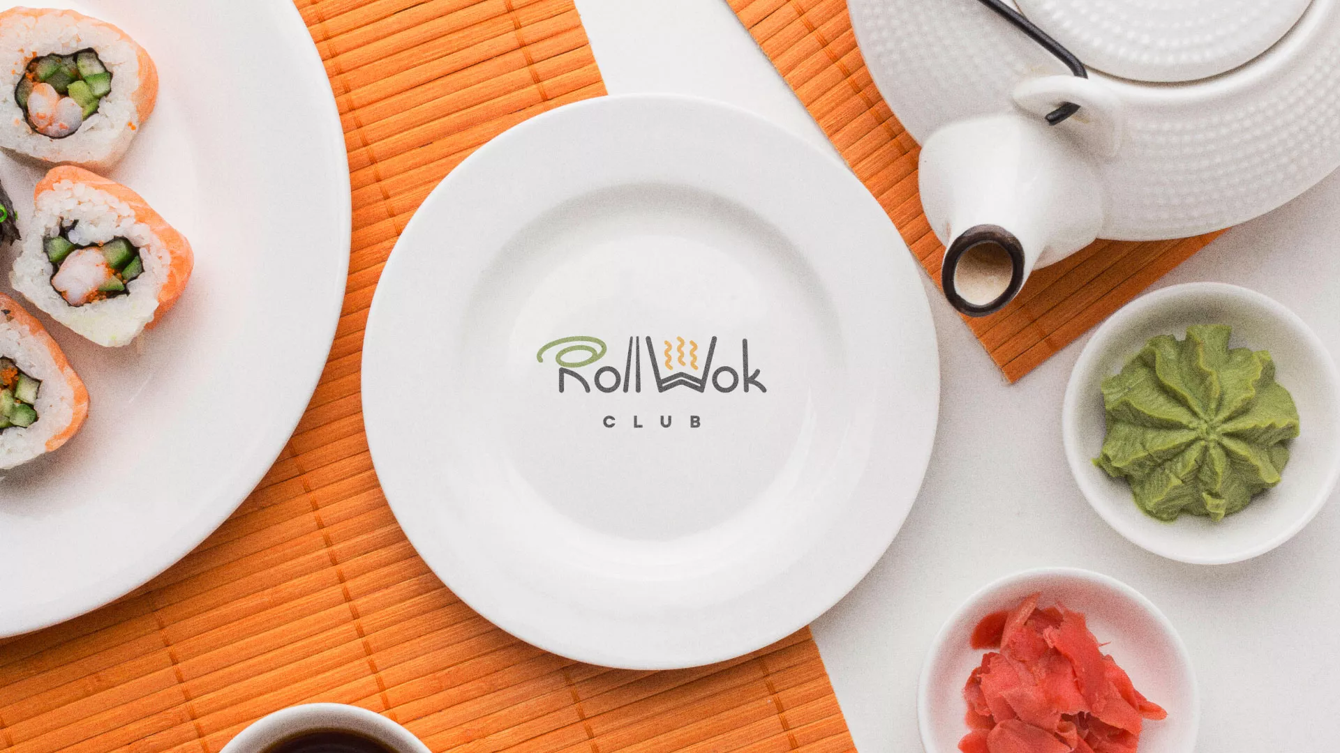Разработка логотипа и фирменного стиля в Пугачёве для суши-бара «Roll Wok Club» Разработка логотипа и фирменного стиля в Пугачёве для суши-бара «Roll Wok Club»